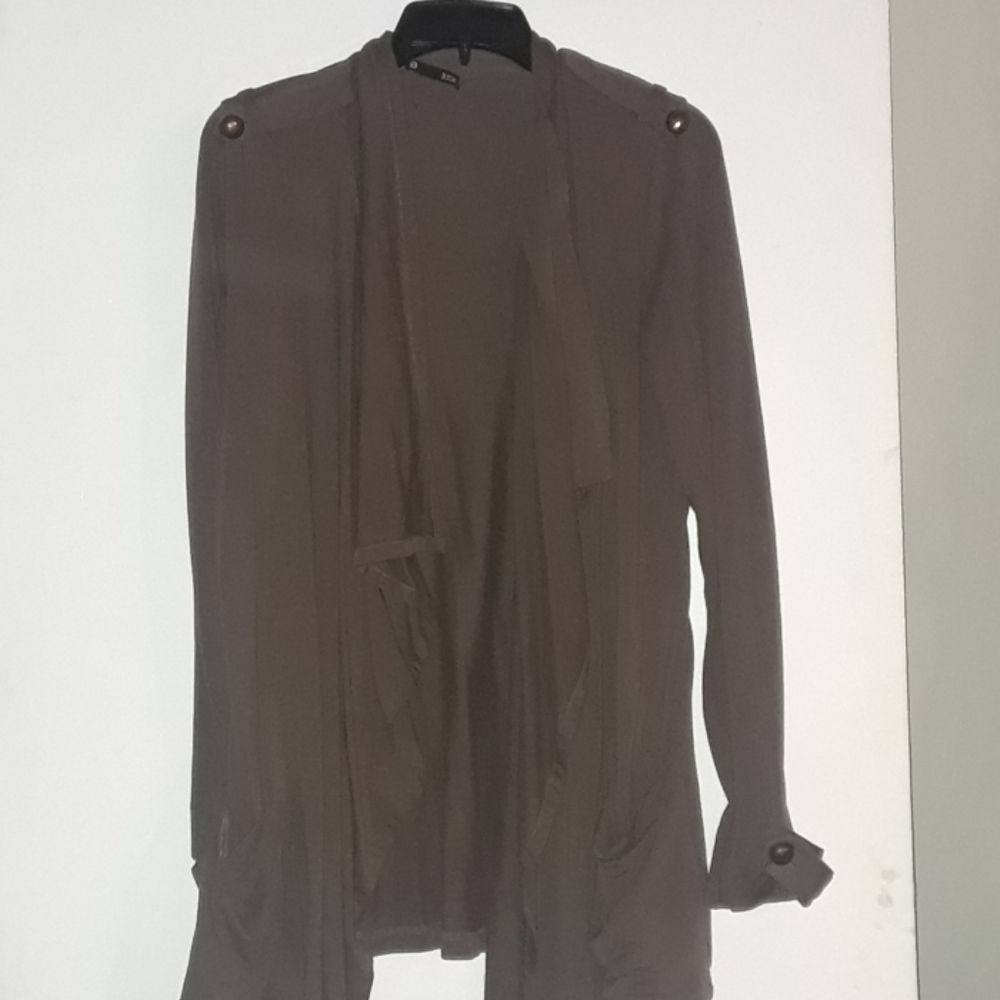 Pocketed cardigan